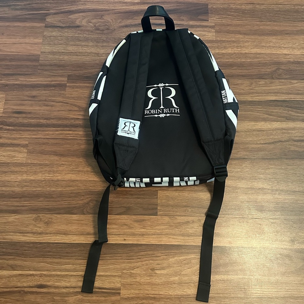 Robin Ruth “New York City” Backpack - Picture 6 of 15